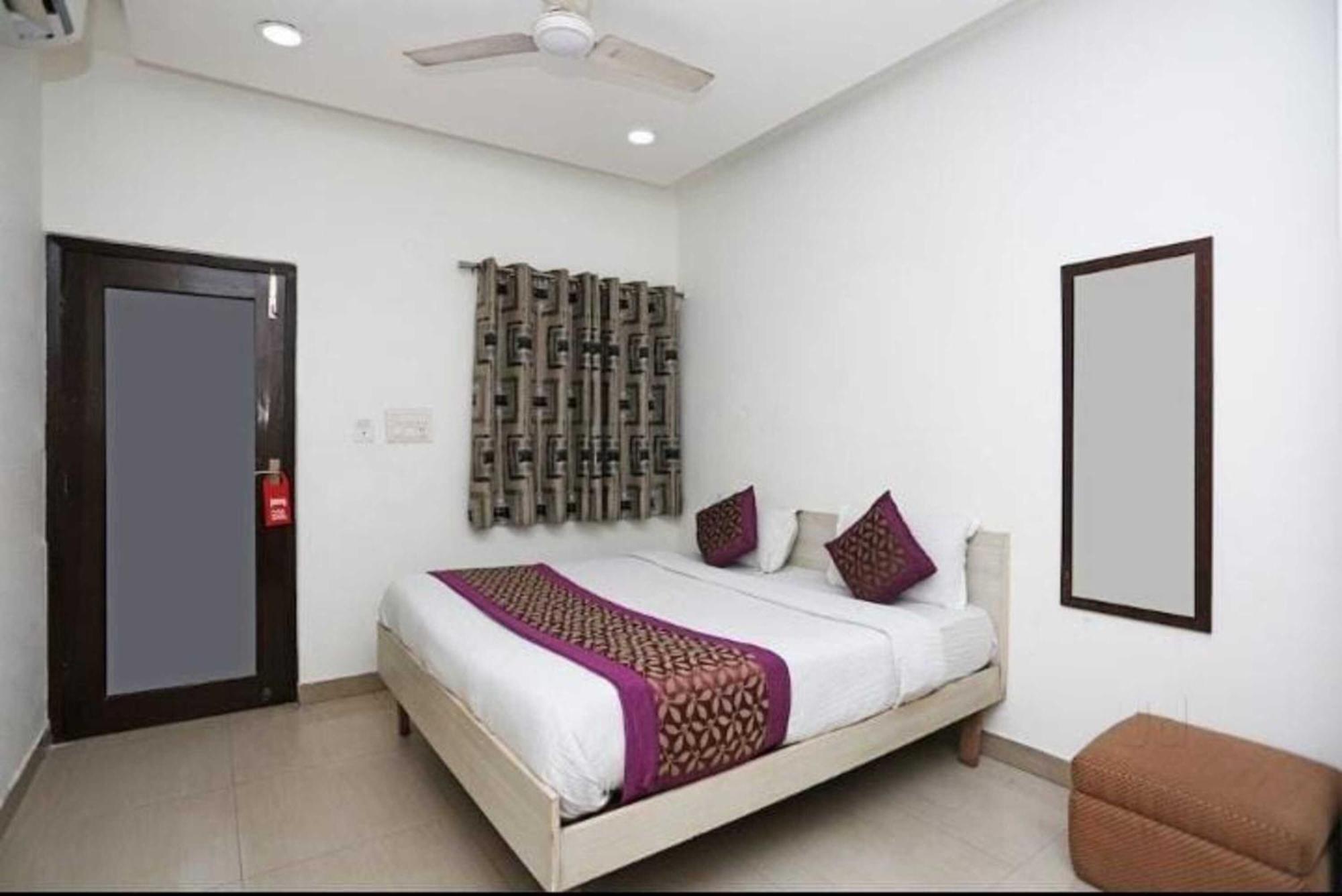 Deluxe Rooms In Jangpura New Delhi Eksteriør billede